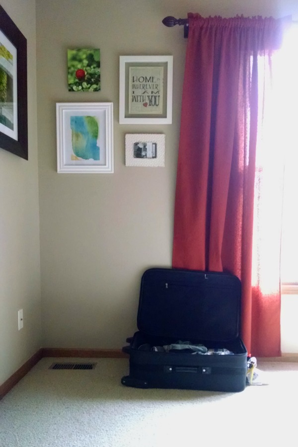 My suit case sits unpacked in the same place I put it when I got home last Monday. Too busy to unpack it. 
